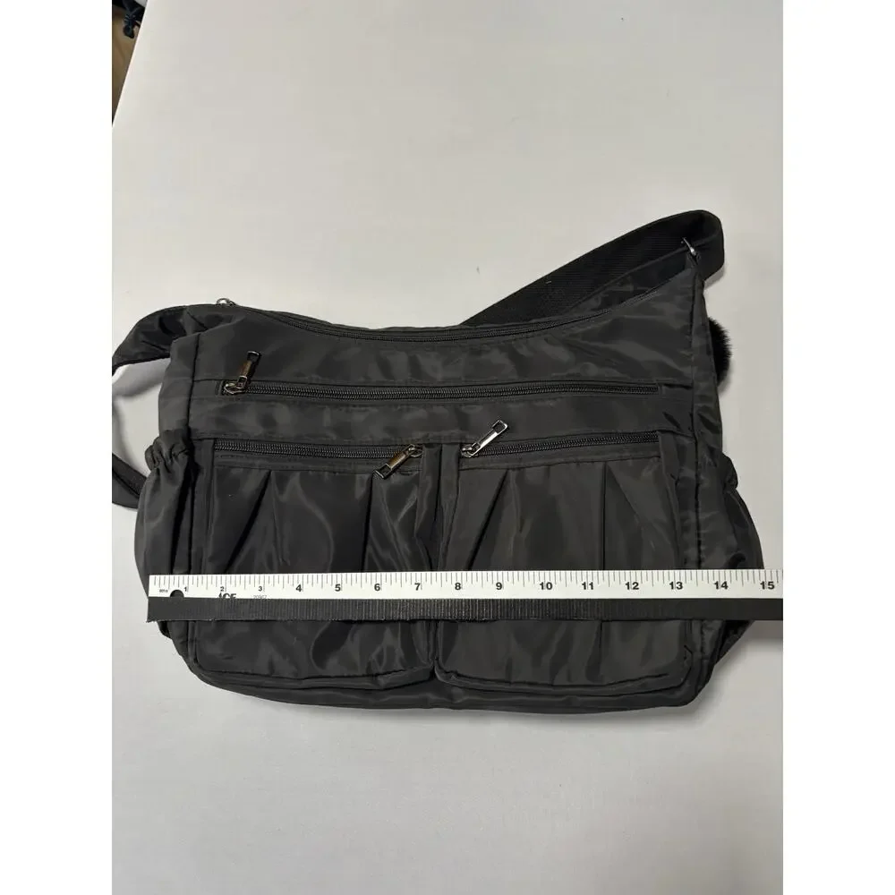 Women's Black Basic Shoulder Bag Purse‎ Essential Everyday Staple Neutral Travel